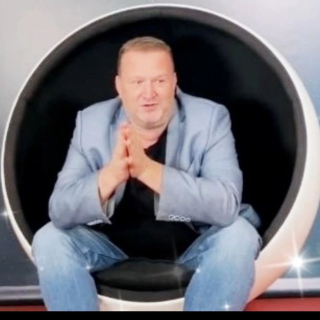 Владислав Резков