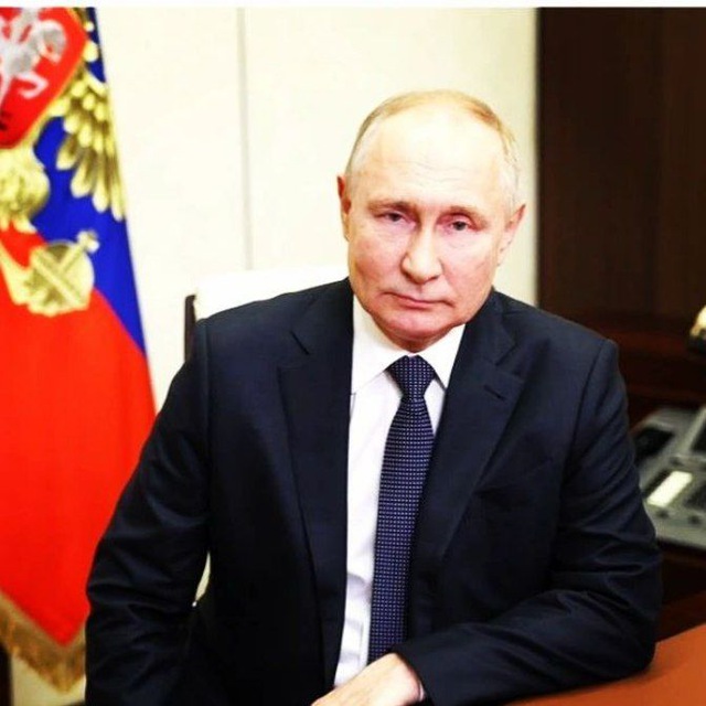 ?? КРЕМЛЬ ПУТИН