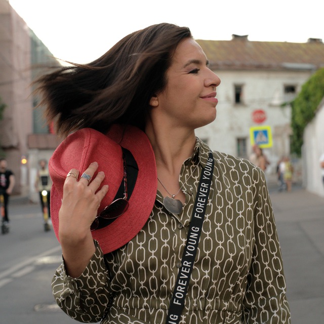 Анна Девавани