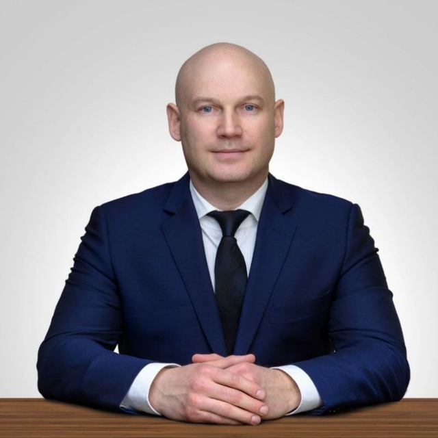 Алексей Зверев