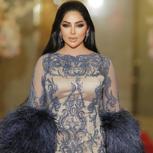 Күңші жынды Ит стиліндегі пизды