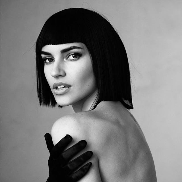 Telegram-канал “Эротический фотограф Елена Логинова” — @erologinova