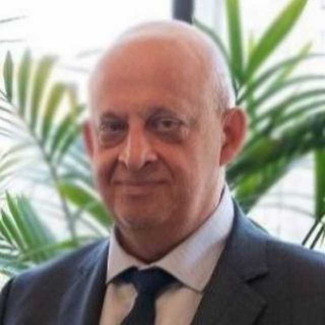 Мещеряков Юрий Евгеньевич