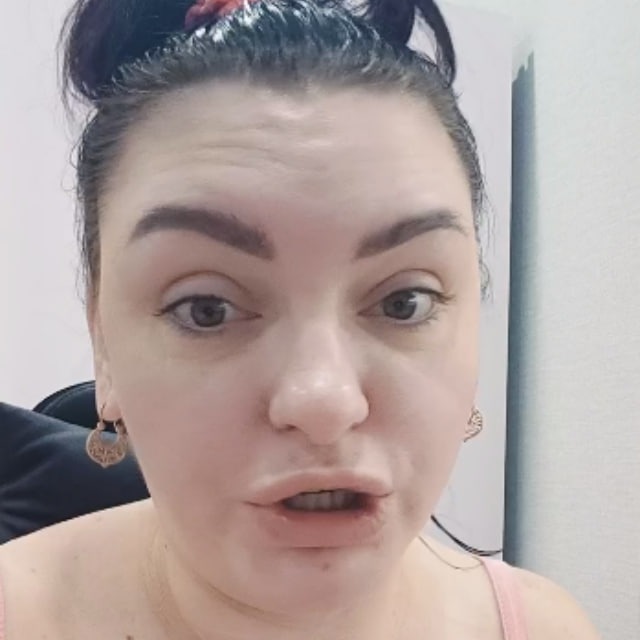 Лера и булочка ❤️??