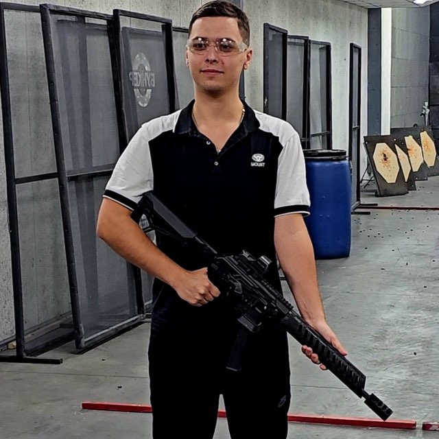 Шаражня Piay