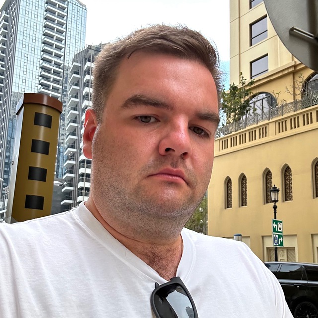 Artur Zakirov | IT entrepreneur in exile