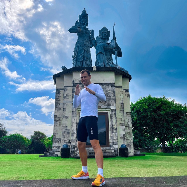 Канал Евгения Алмаза